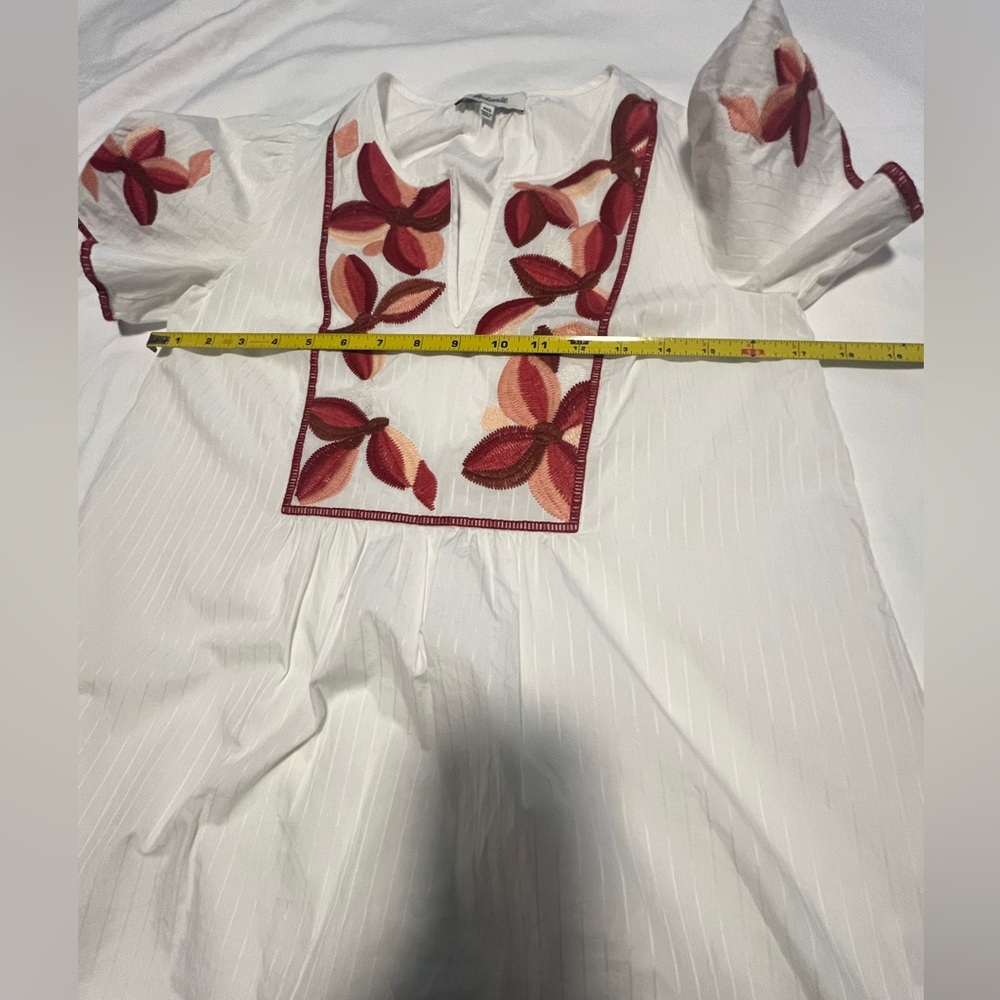 Madewell Women’s V- Neck SS White/ Red Floral Embroidery Top Blouse Size XXS - Picture 9 of 11